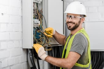Electrician Advantage Electric